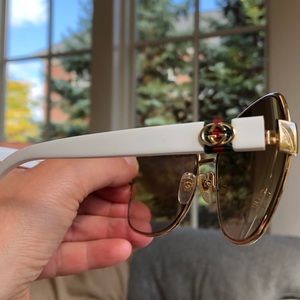 Gucci sunglasses classic design hard to come by